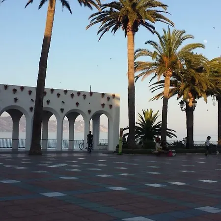 Casa En El Centro Historico Apartman Nerja